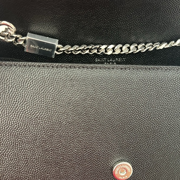 YSL Saint Laurent Kate small crossbody bag. GIFTABLE - Picture 9 of 11